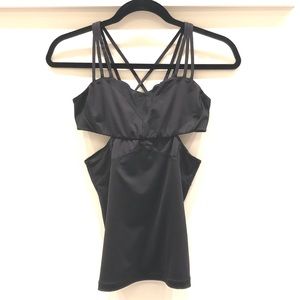 Lululemon tank with side exposure